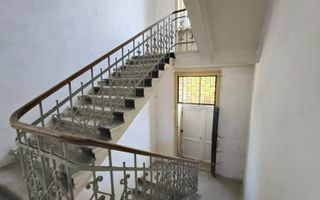 VÂNZARE/SCHIMB CU TEREN  - Clădire interbelică, centru oraș Siret - Poză 11