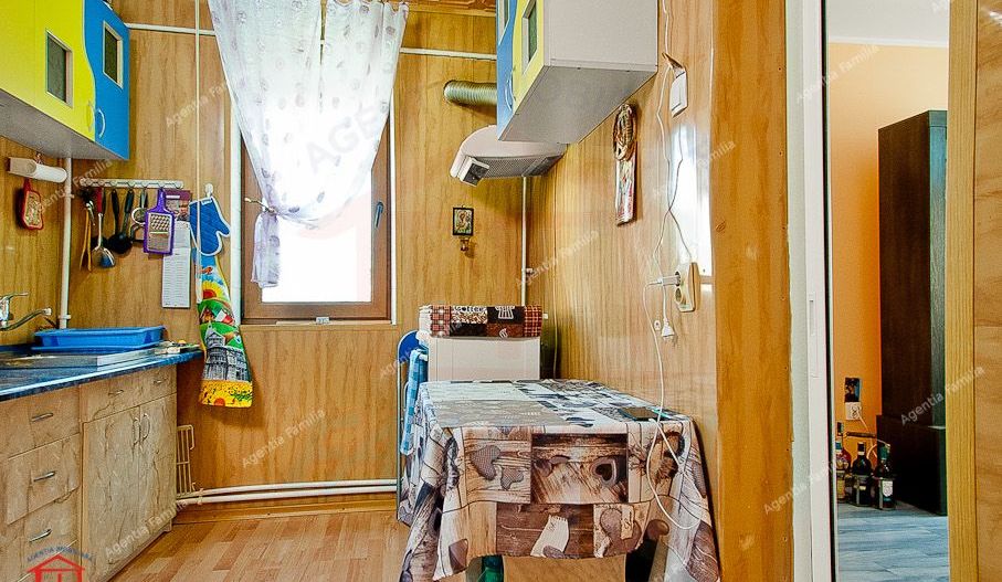 52500 Euro negociabil, trei camere renovat, mobilat si utilat, Micro 2 - Poză 6