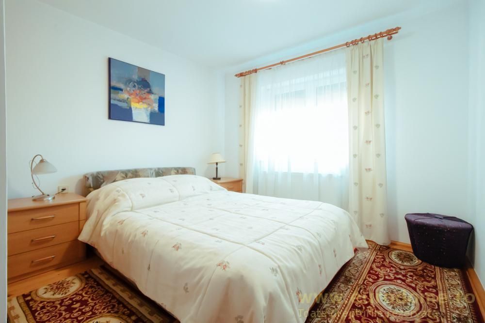 Casa renovata, mobilata si utilata complet - Poză 12