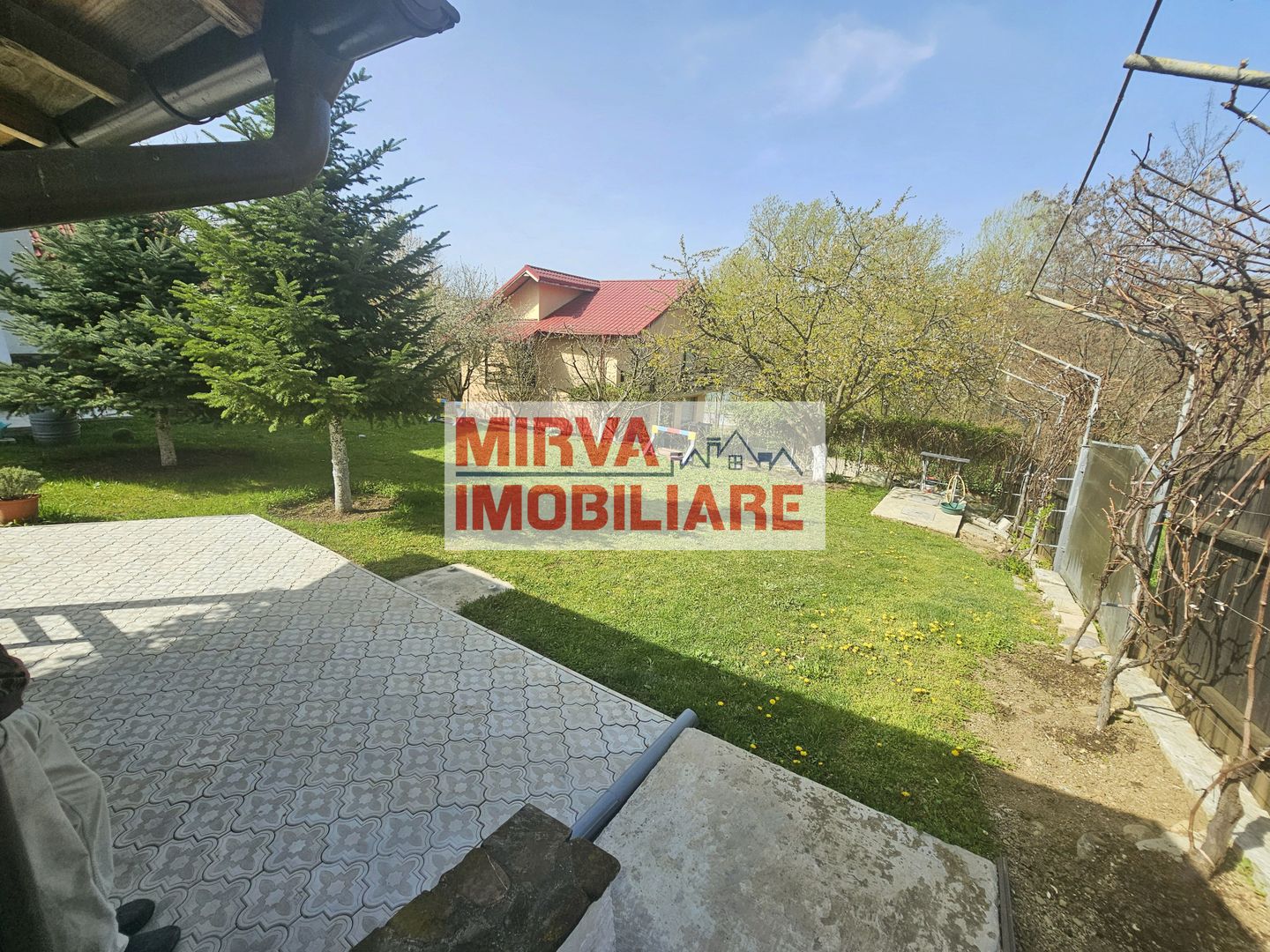 🏡 VILĂ ELEGANTĂ CU PRIVELIȘTE DEOSEBITĂ – VALENII DE MUNTE - Poză 13