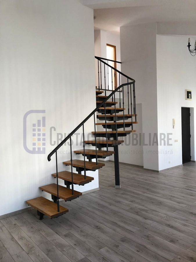 Birou tip duplex_160 mp_contorizare individuala_open space generos + 4 birouri - Poză 2