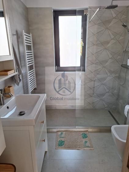 Apartament in zona linistita, aproape de toate facilitatile urbane - Poză 4