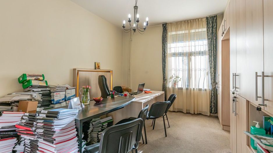 Doua spatii pentru birouri cu acces direct din strada - Poză 9