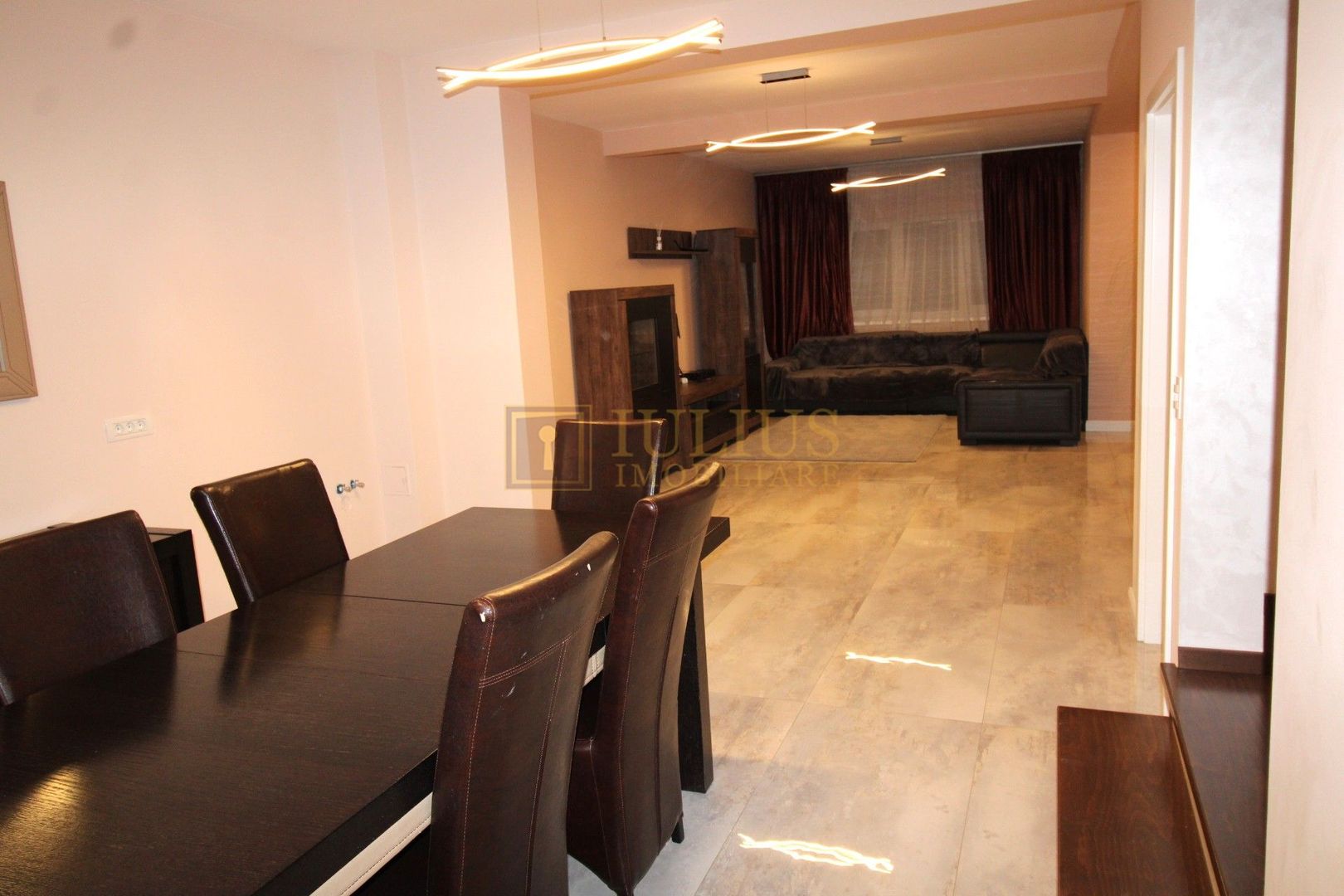 Duplex, 4 camere, mobilat și utilat complet – Moșnița Nouă, cartier Europa - Poză 2