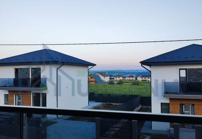 Casa duplex sau single, Rediu/Valea Lupului, 7 min. de Rond Pacurari - Poză 1