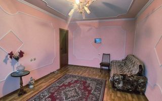 Vânzare, apartament 4 camere, str. Alexandr Puskin, Bălți. - Poză 1