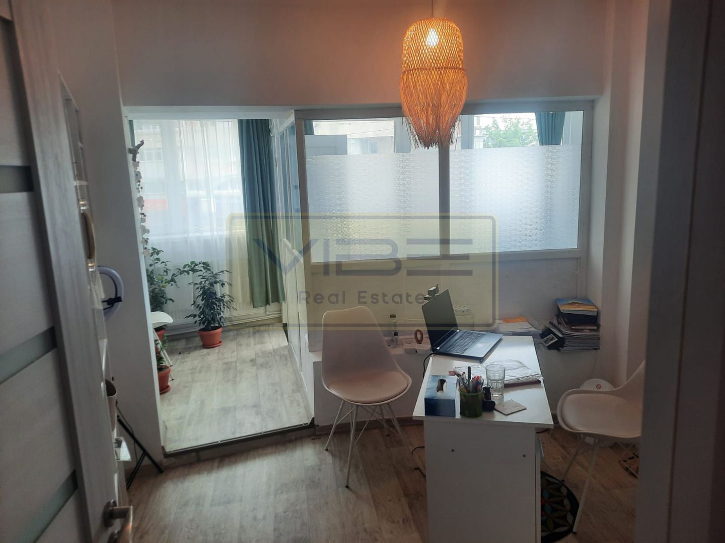 Spatiu 140mp- Posta Pacurari- parter+ mezanin - la Bulevard ! - Poză 7