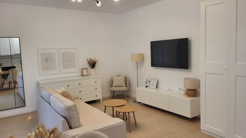 Apartament 2 camere de inchiriat - Exigent Plaza - Poză 1