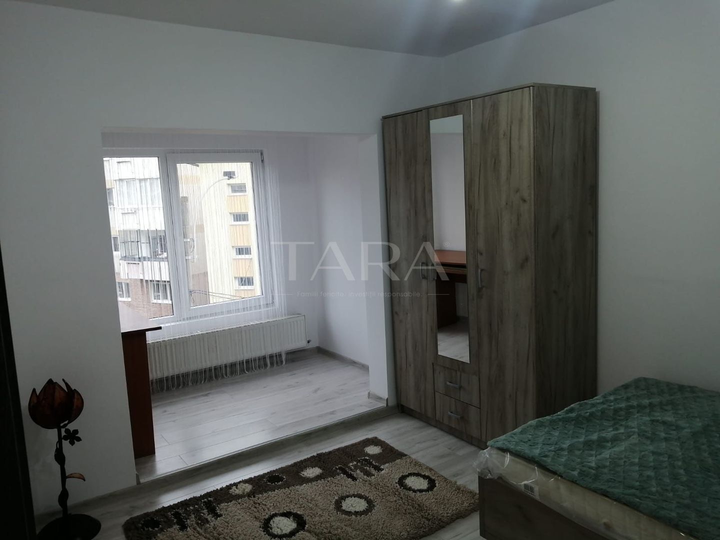 Apartament cu 3 camere, finisat și utilat, aproape de Iulius Mall. - Poză 9