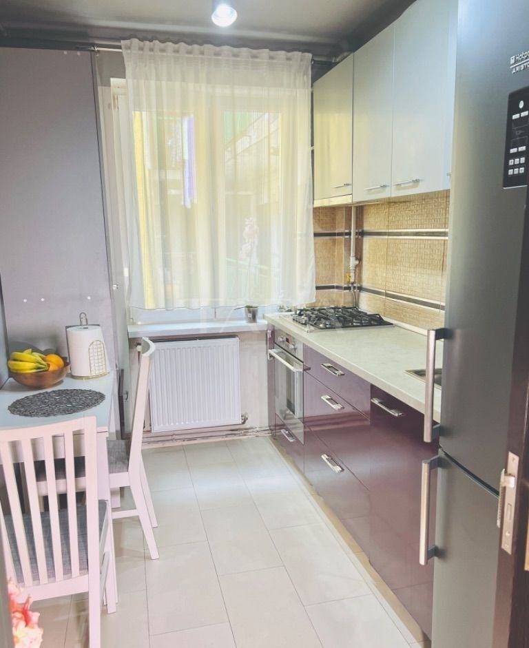 Apartament 2 camere în zona Facultatii de Litere. - Poză 3