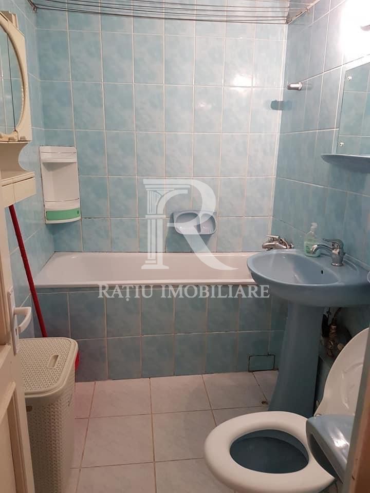 Apartament cu 3 camere | Etaj intermediar | Rogerius | Oradea - Poză 10