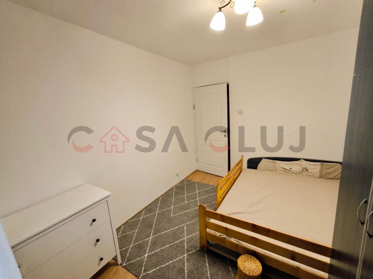 3 camere, etaj intermediar, la cheie, Zorilor!! - Poză 5