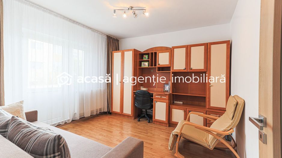 Rezervat De vânzare apartament spațios cu 2 camere decomandat etaj 3 - Poză 5
