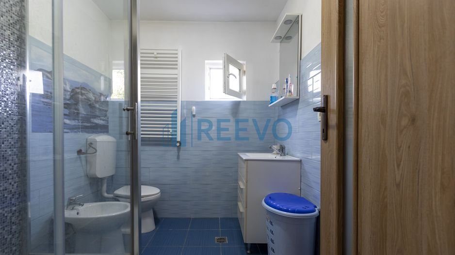 Casă de vânzare în Buhuși, jud. Bacău - Poză 3