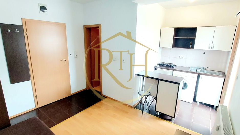 Oferim spre inchiriere, garsoniera cu balcon, zona Soarelui, parcare privata - Poză 11