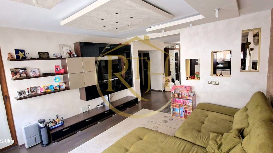 Oferim spre vânzare un apartament cu 3 camere în Giroc! - Poză 10