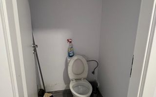 Spațiu comercial de vânzare – 247 mp utili, împărțiți în 2 unități - Poză 8