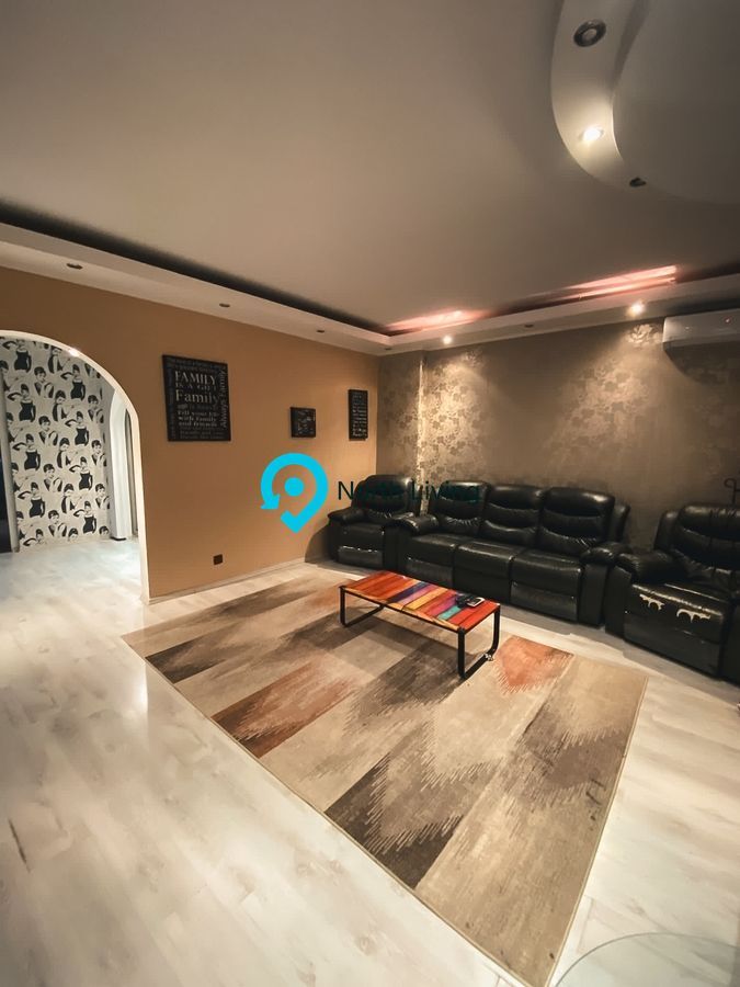 Vila 7 camere -Hala Traian Bucuresti - Poză 3