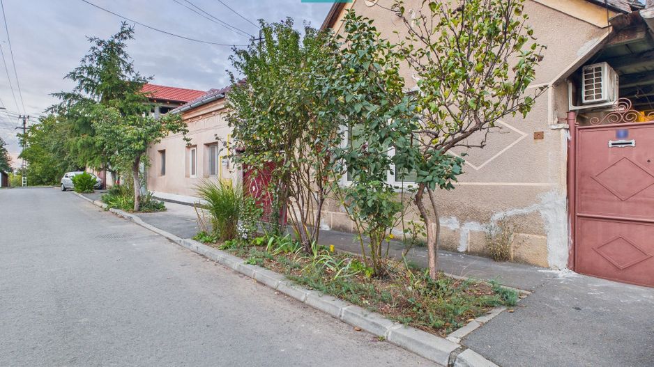 Casă modestă cu 3 camere în Aradul Nou - Poză 7