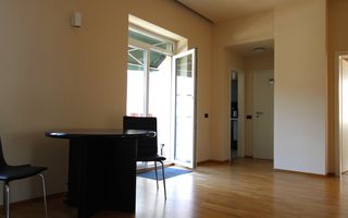 Birou mobilat si utilat, Complex Studentesc; centrala proprie. - Poză 10