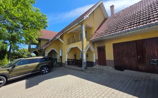PROPRIETATE PREMIUM CU 4.534 MP TEREN- REGHIN STRADA POMETULUI - Poză 8