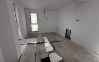 Apartament 2 camere tip duplex { Strada Biruintei } - Poză 9