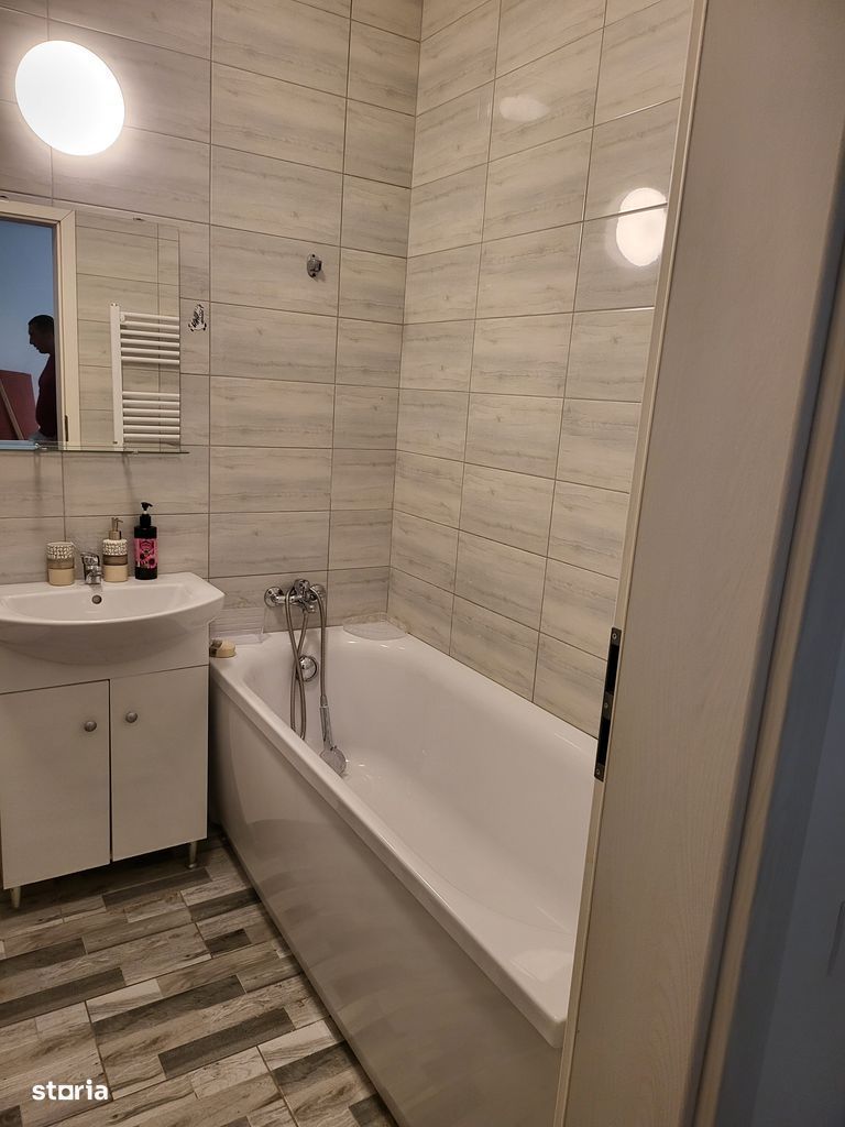 De vanzare Apartament cu o camera, Aparatorii Patriei, sect. 4 - Poză 9