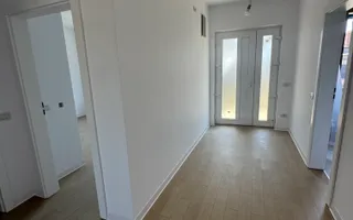 -Casa individuală -4 camere -2 băi - - Poză 17