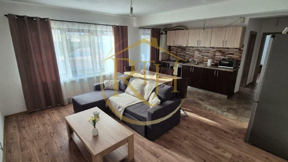 Oferim spre vanzare un apartament cu 2 camere si 1 loc de parcare - Giroc - Poză 1