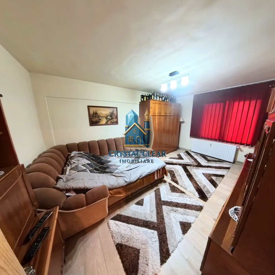 Apartament 3 camere - cartierul Tudor Vladimirescu, Calea Sighișoarei - Poză 3
