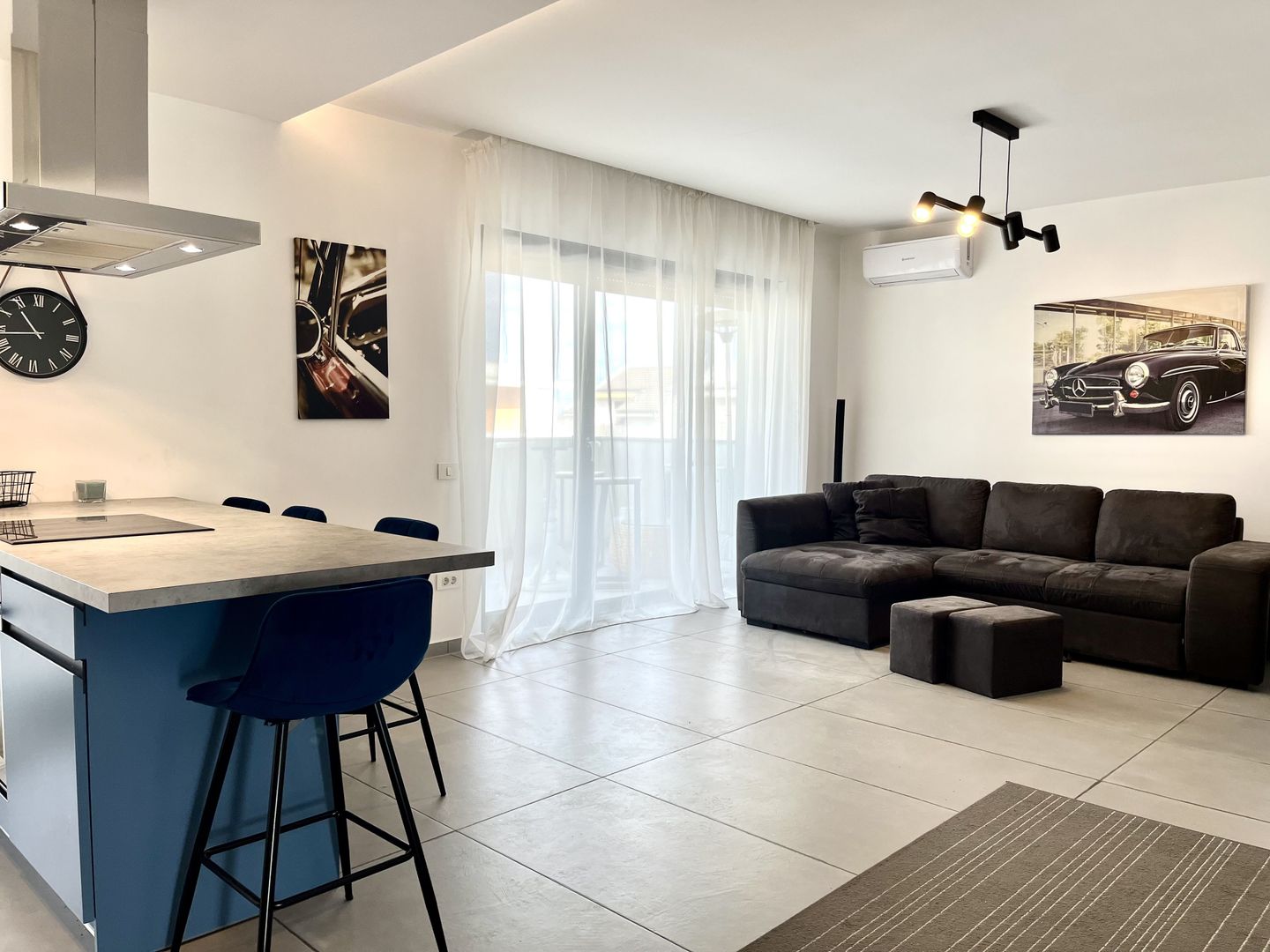 3 camere spațios si  cu terasă generoasă, la intrare în Dumbrăvița - Poză 4