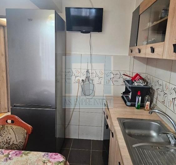 Garsonieră decomandată, etaj parter- Astra - Poză 4