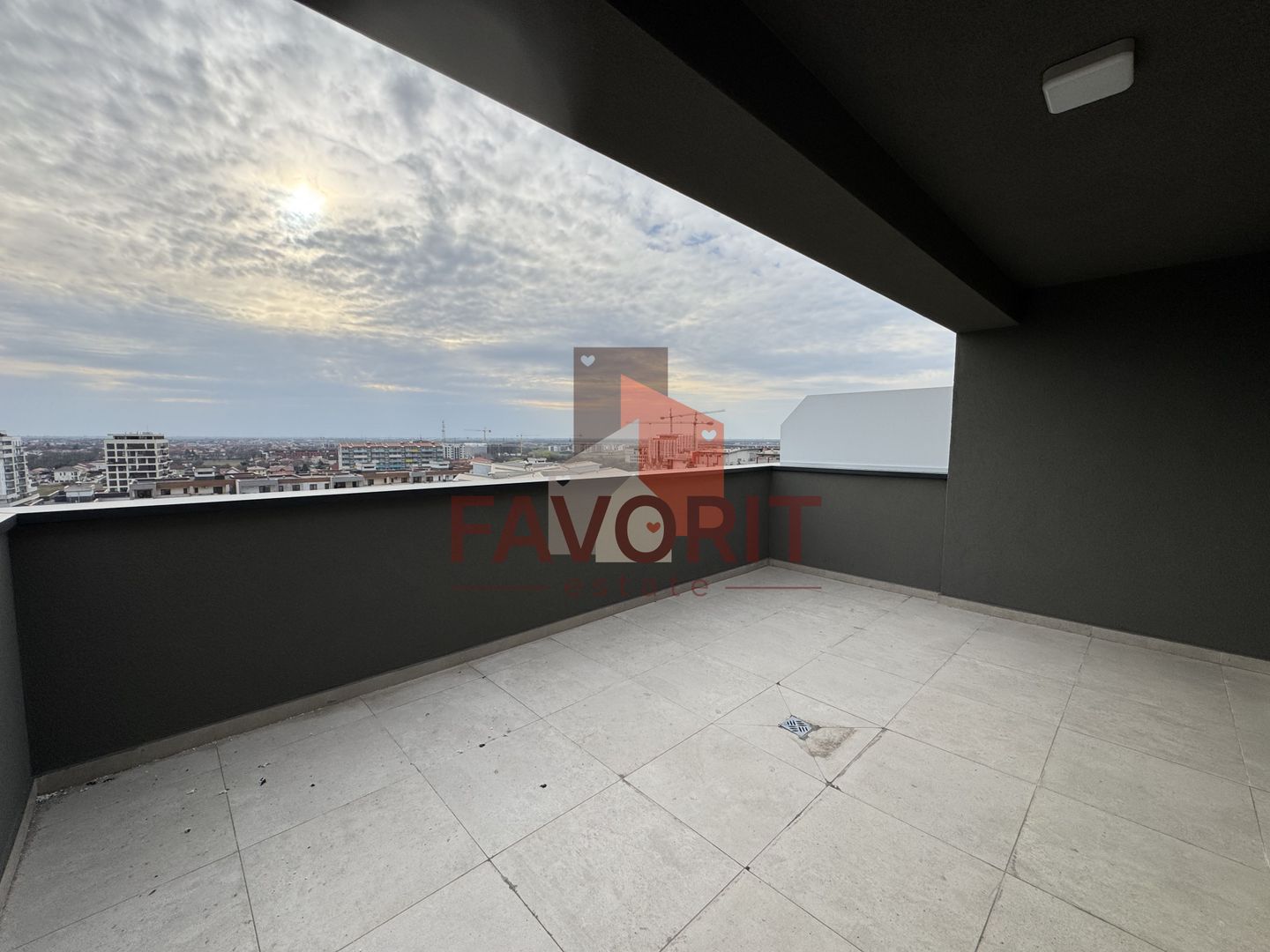 COMISION 0%. Penthouse cu 2 terase in bloc nou din zona Aradului - Poză 5