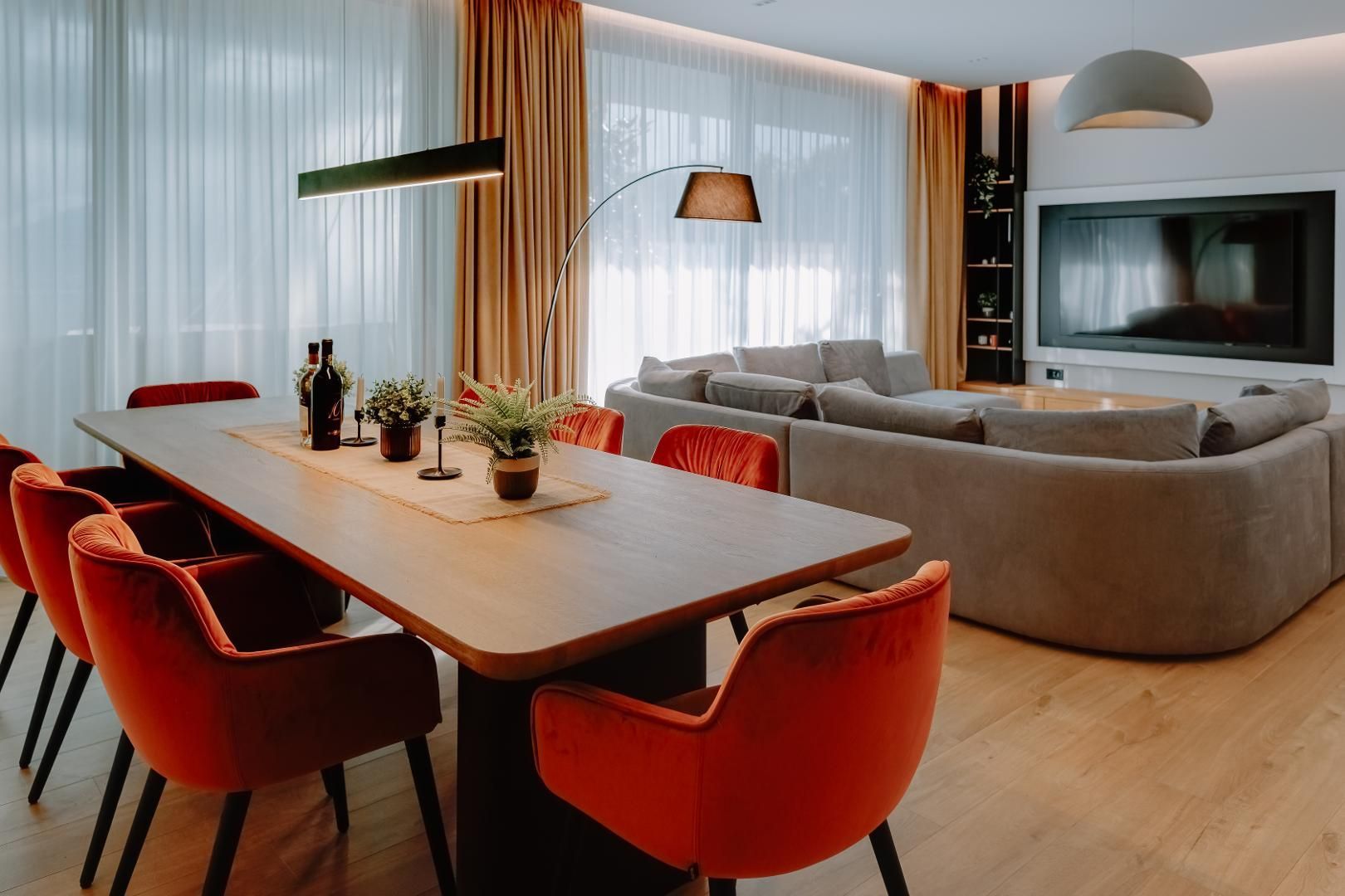 Vilă individuală cu design contemporan în Residence 5 Villas - Poză 2