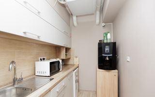 Chirie, oficiu 157 mp, strada București, Centru - Poză 15