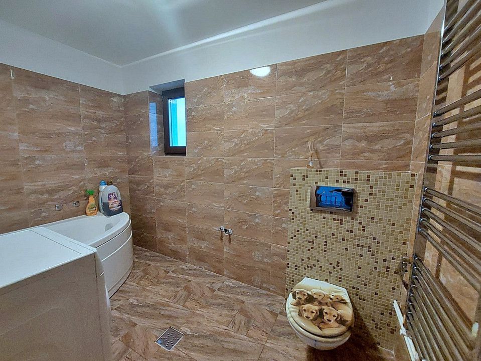 Casa deosebita in Geamana - Poză 10