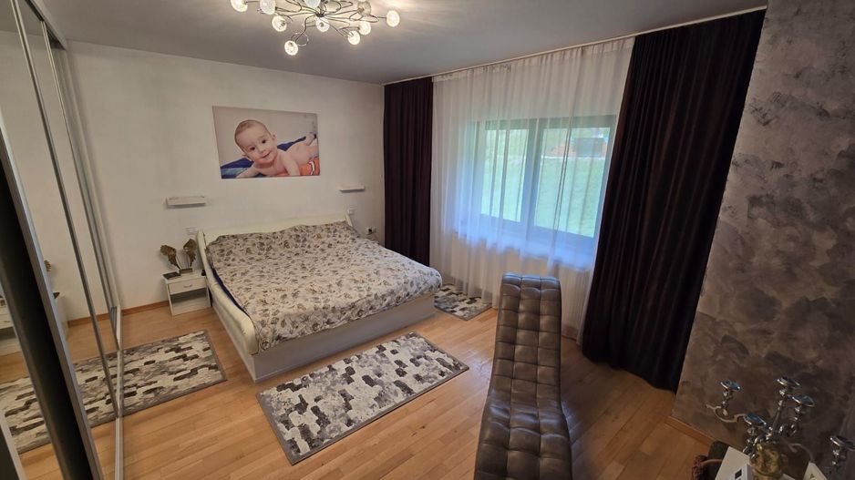 Casa 6 camere,300 mp,2500mp teren, Valea Iubirii,0% comision - Poză 15