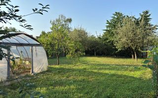 Casă deosebită cu grădină liniștită aproape de centru - Poză 3