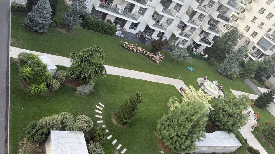 Apartament // Luxuria Residence  // Parcare inclusă - Poză 4