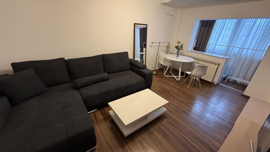 AP. 3 CAMERE- OBOR, PET-FRIENDLY, MOBILAT/UTILAT MODERN, CURAT - Poză 1