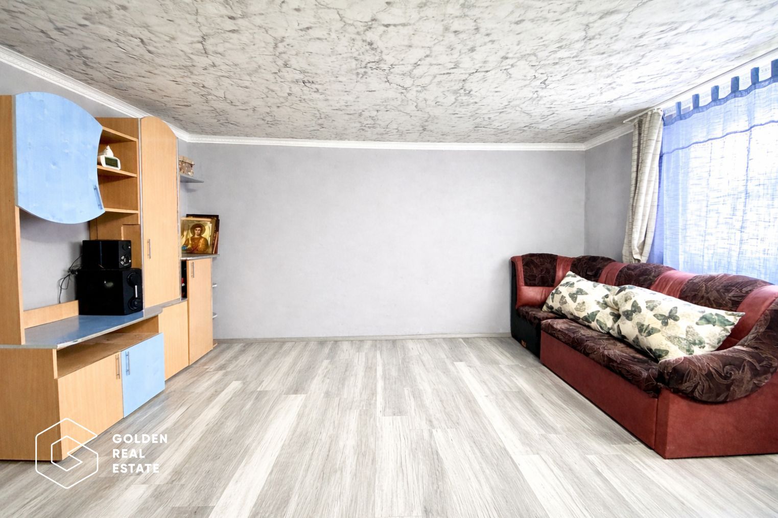 Casa cu 3 camere in Sinicolau Mic, teren 400 mp - Poză 2