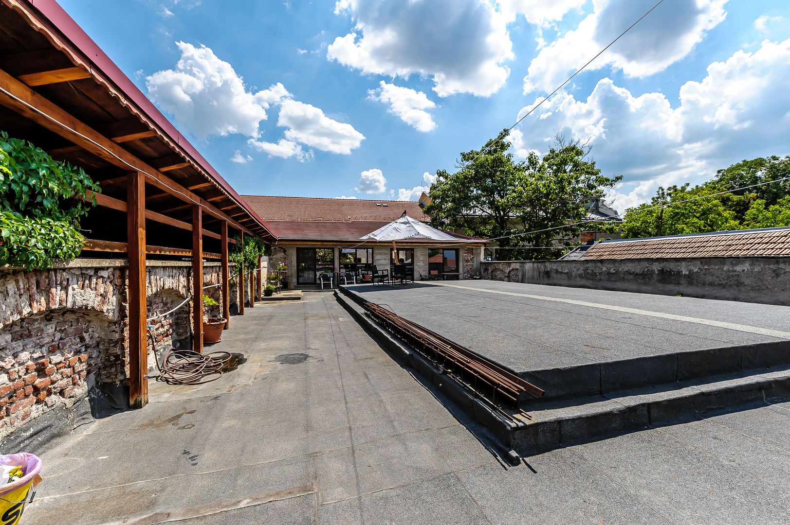 Spațiu comercial cu terasă generoasă ultracentral. - Poză 3