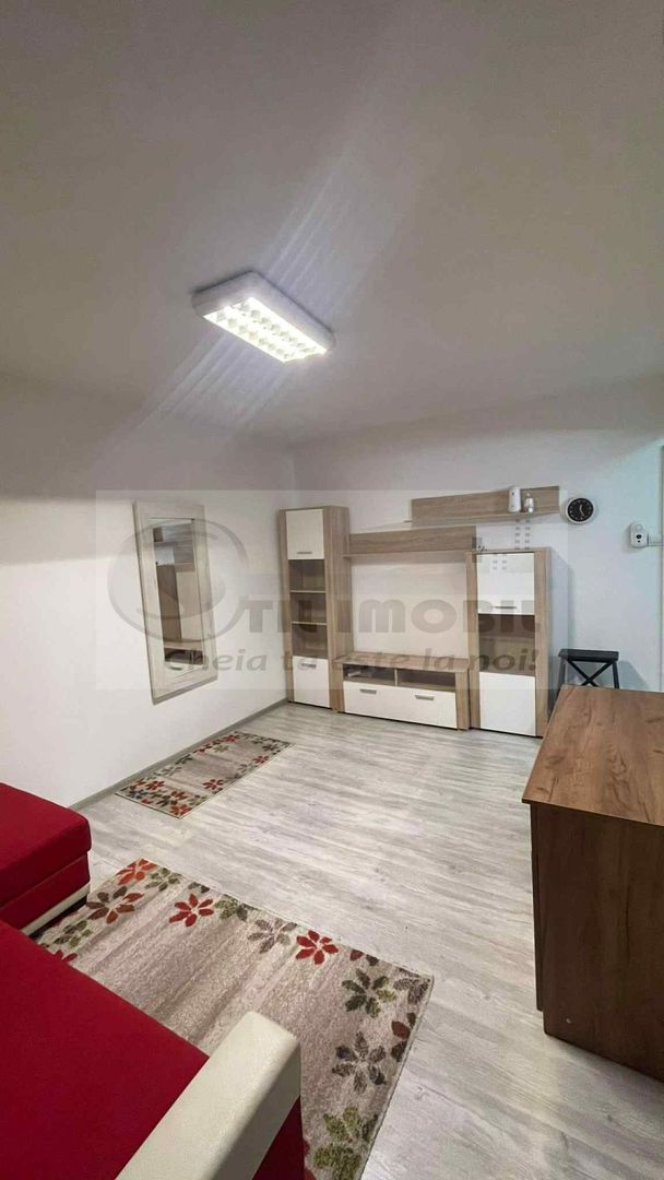 Garsoniera Tatarasi - 280 EURO - Poză 1