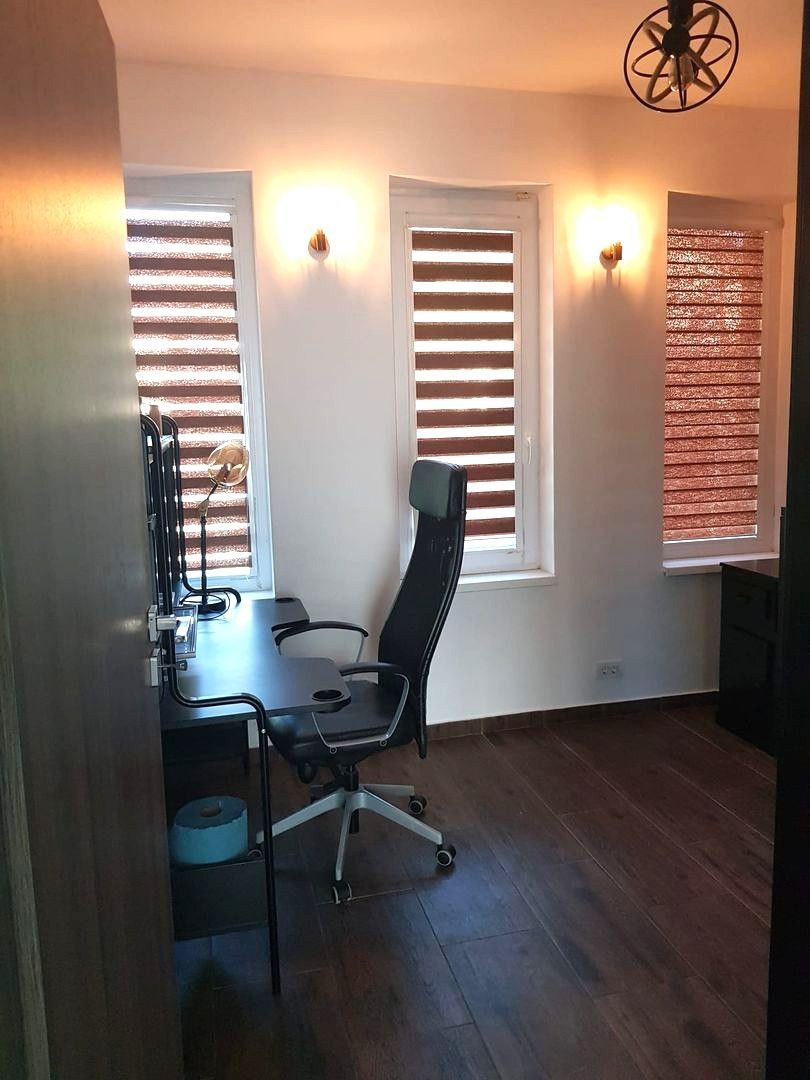 Vila pe parter 4 camere, curte generoasa / Tunari - Poză 5