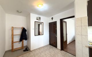 3 camere etaj 3 Stefan cel Mare-Polona - Poză 11