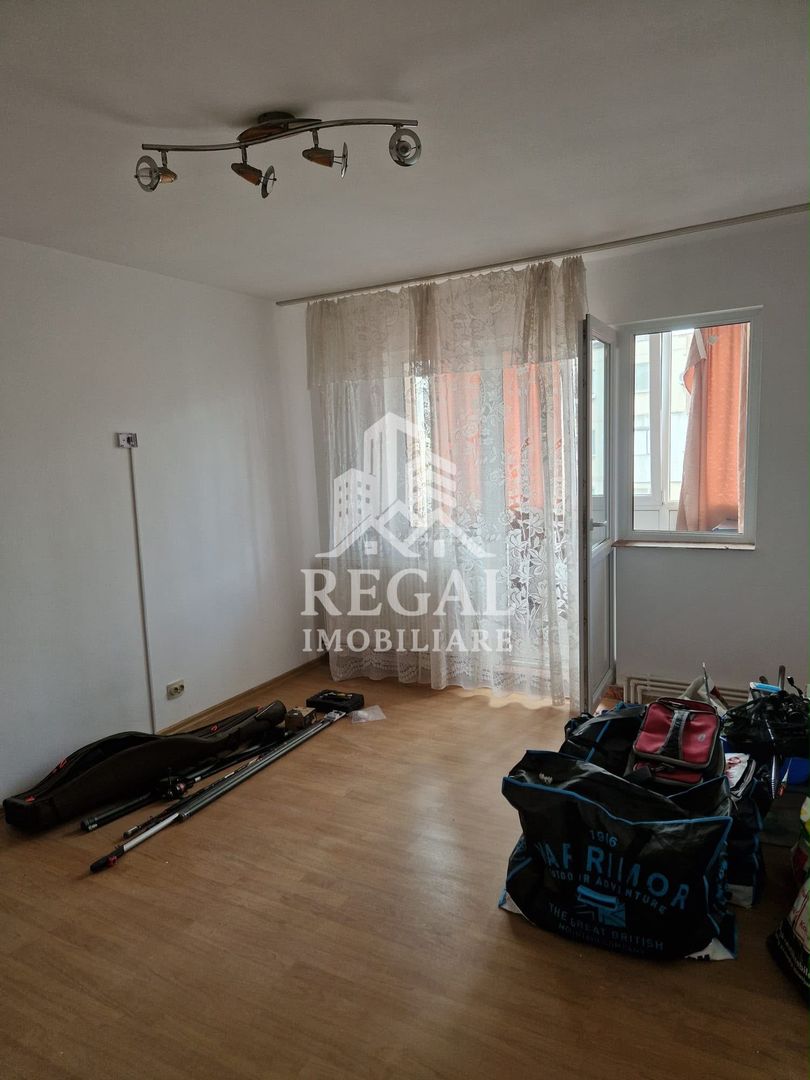 Apartament de vânzare – Micro 5/2, strada Eroilor | Exclusivitate - Poză 1