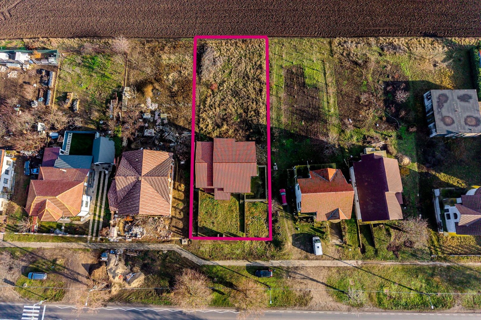 Casă spatioasa, construcție nouă – Zimandu Nou Teren 998 mp Comision 0 - Poză 1