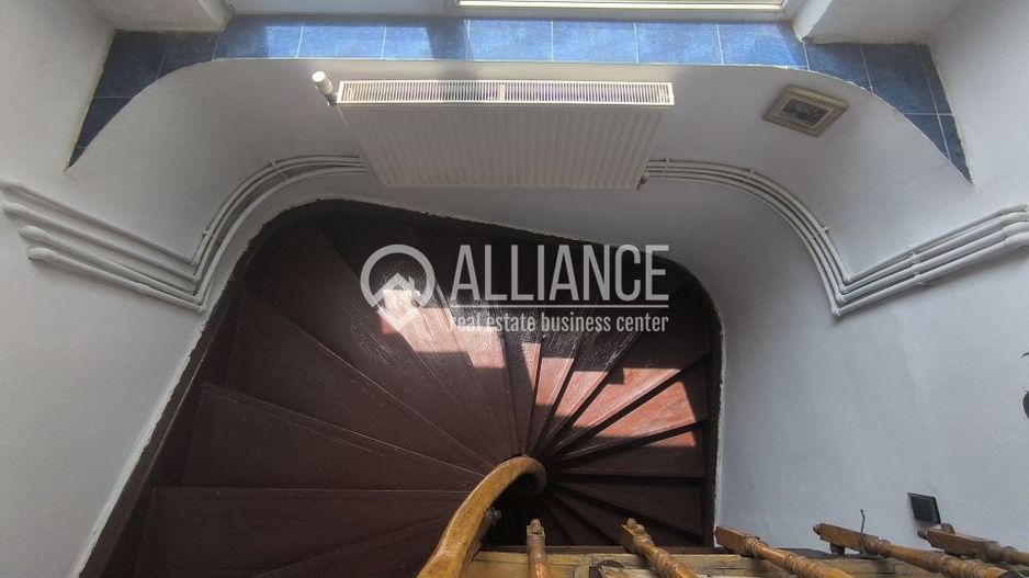 CENTRU VECHI (COD03) - Apartament boem cu terasa si balcon ! - Poză 3