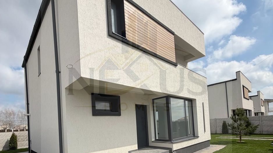 Casa individuala | 150 metri Bulevard - 4 cam - Gazon - 3 minute STB - Poză 24