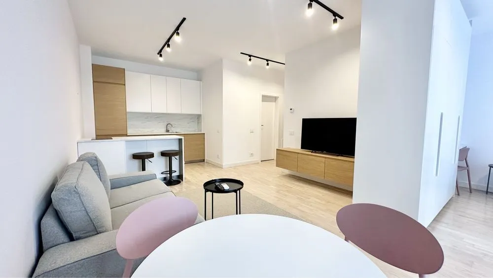Prima inchiriere studio 2 camere Avalon Estate | Pipera | Parcare — fotografia 1